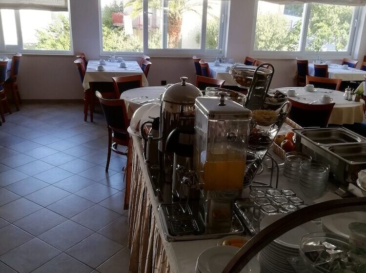 هتل Villa Vinka