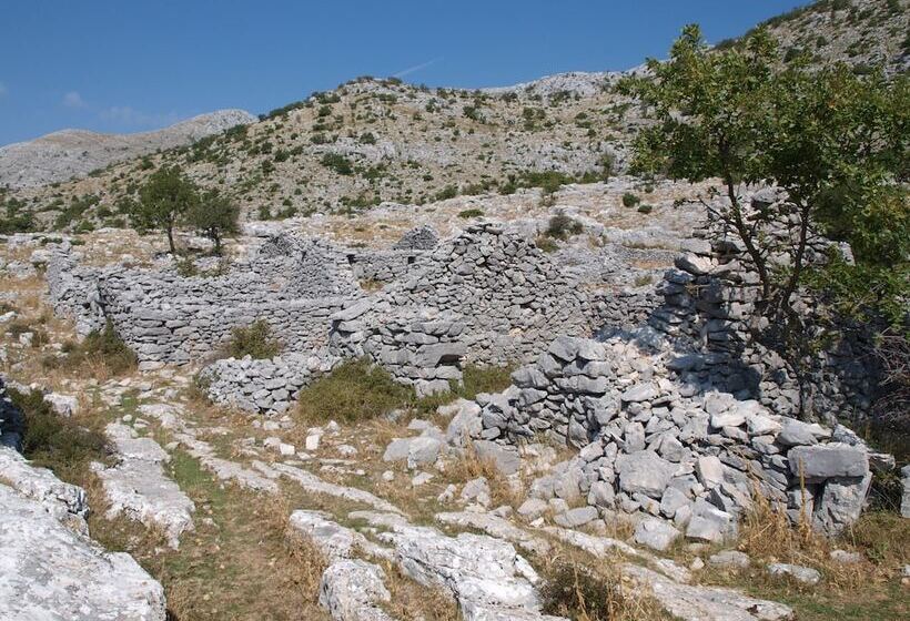 هتل Villa Vinka