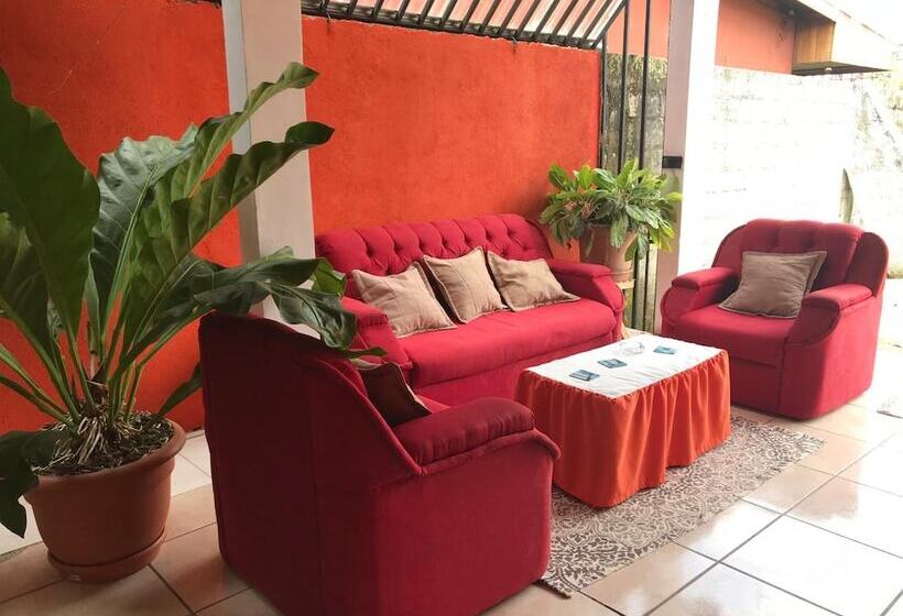 هتل Your House