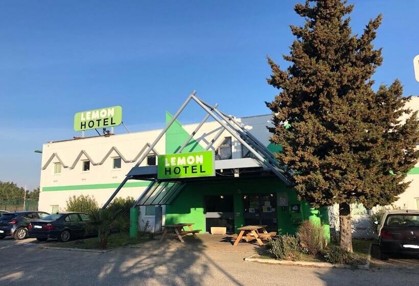 Отель Lemon Hôtel Avignon Rochefort