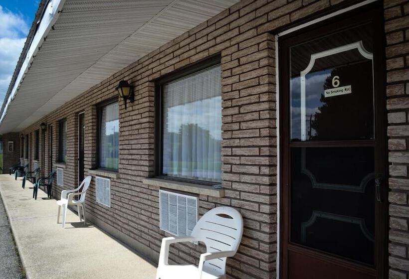 Lighthouse Motel