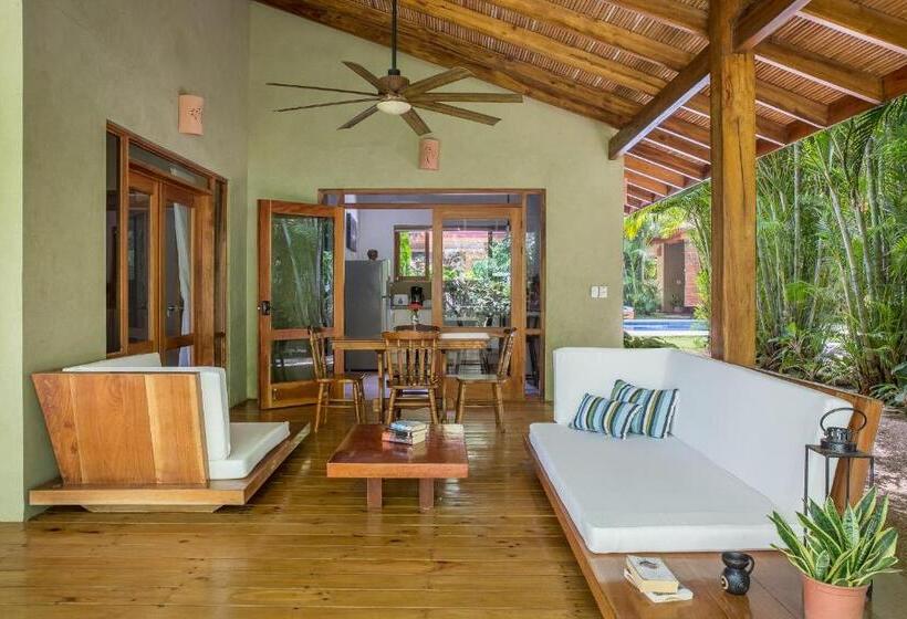 استراحتگاه Villas Santa Teresa