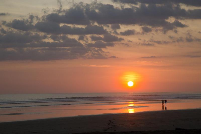 تختخواب و صبحانه Encantada Ocean Cottages