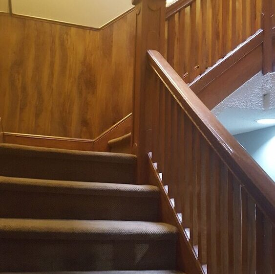 هتل All Days Hostel