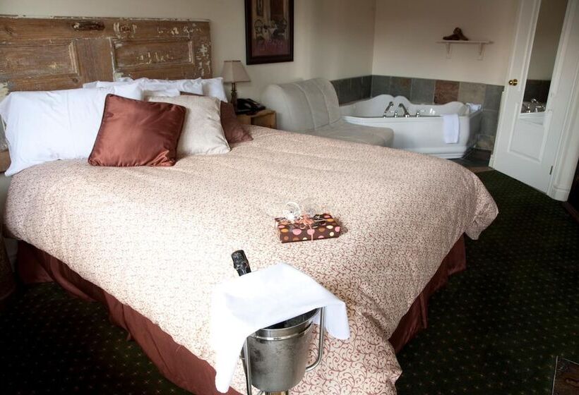Отель Auberge De La Tour Du Lac