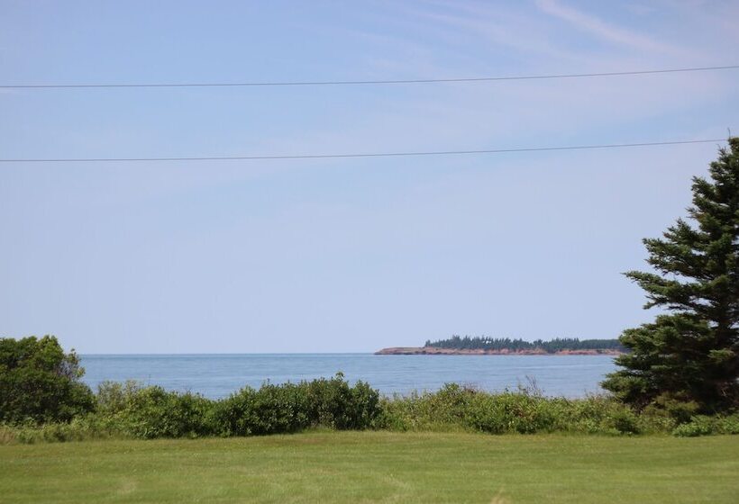 فندق Cottages On Pei Oceanfront