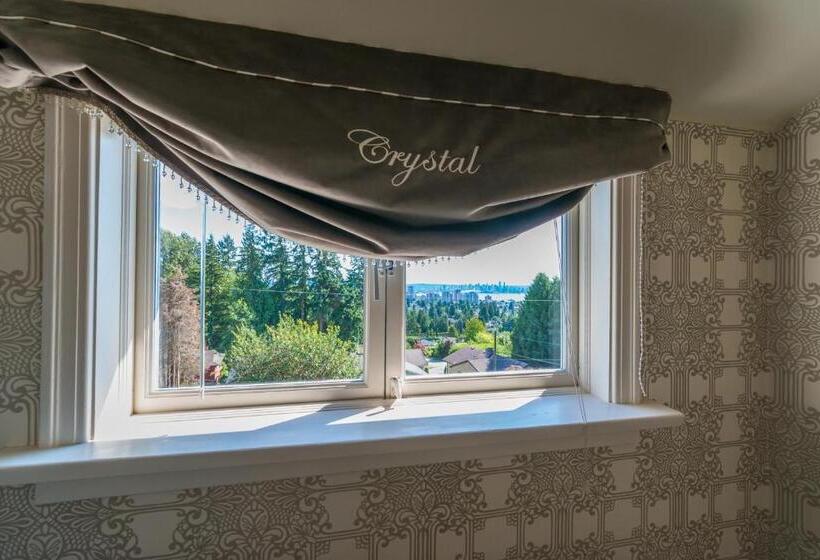 هتل Crystal S View Bed & Breakfast