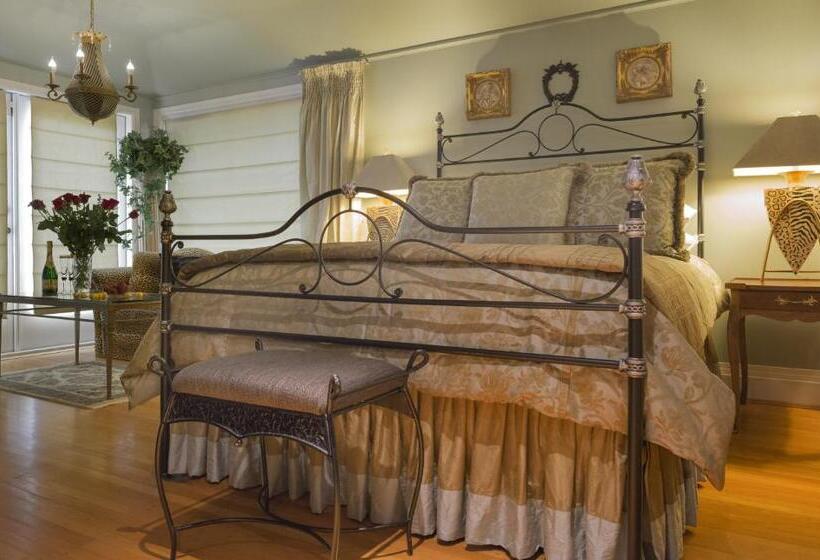 هتل Crystal S View Bed & Breakfast