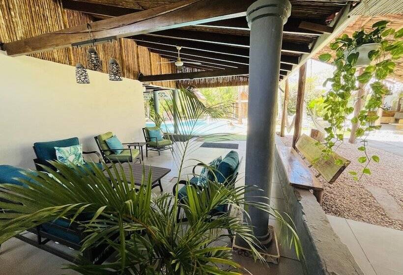 هتل El Manglar