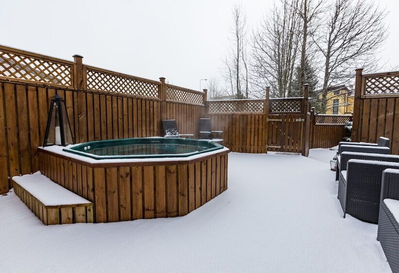 هتل Guesthouse Garun, Skolavellir