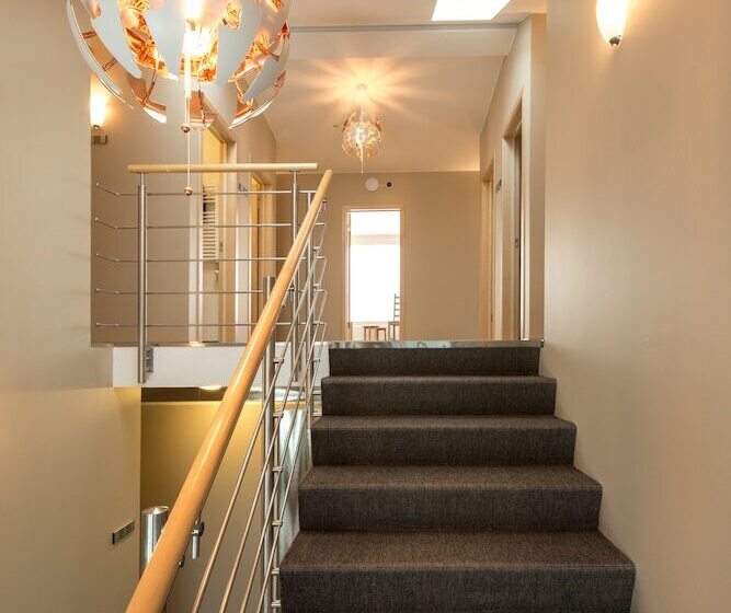 هتل Guesthouse Garun, Skolavellir