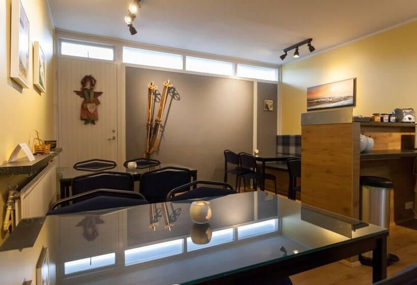 هتل Guesthouse Garun, Skolavellir