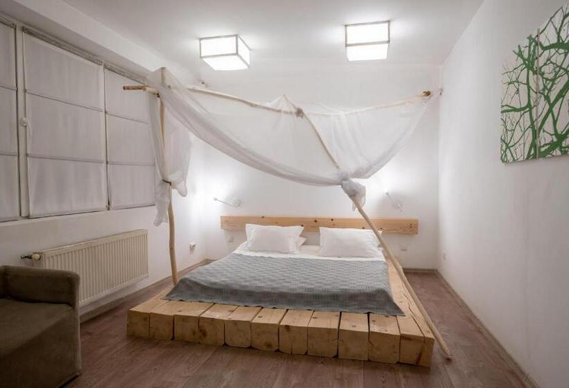 هتل Higina Spa