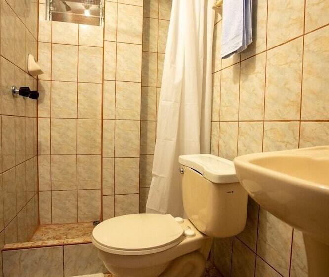 Fotos del hotel Hostal La Payacha:  18