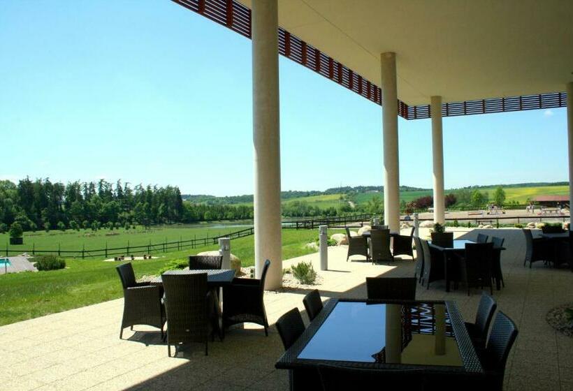 هتل K Triumf Resort