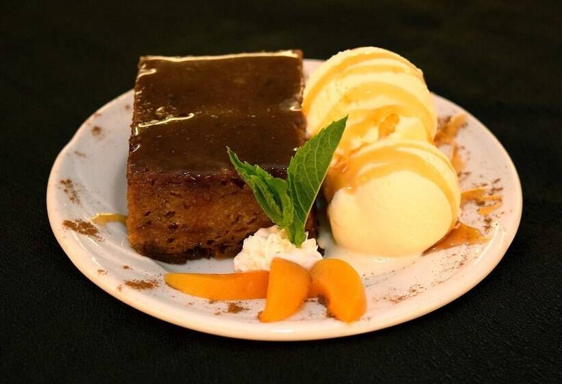 فندق Lakeland Inn