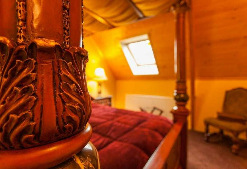 هتل Landgoed Huis De Voorst