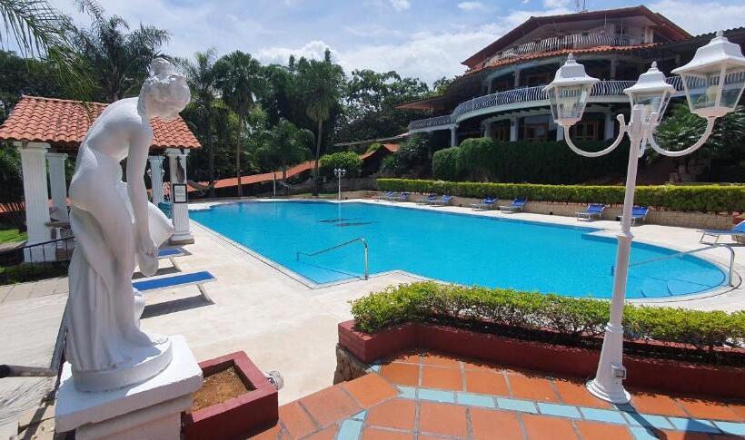 هتل Martino Spa And Resort