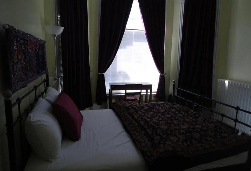 Hotel Spadina 11 Guesthouse