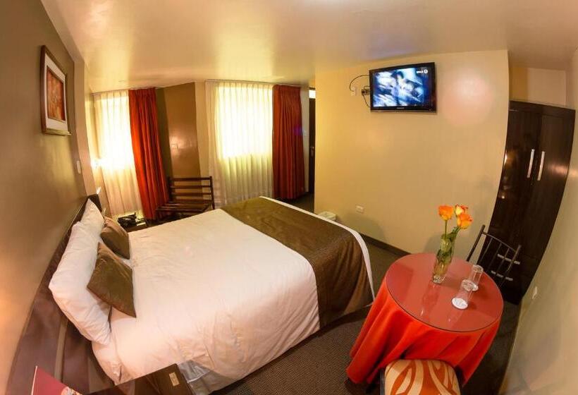 هتل Utasa Inn