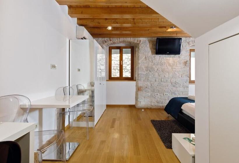 Hotel Villa Marta