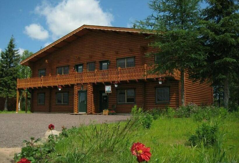 هتل Village Scandinave
