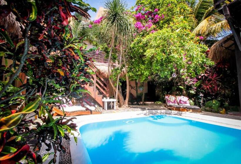 هتل Villas Geminis Boutique Condo