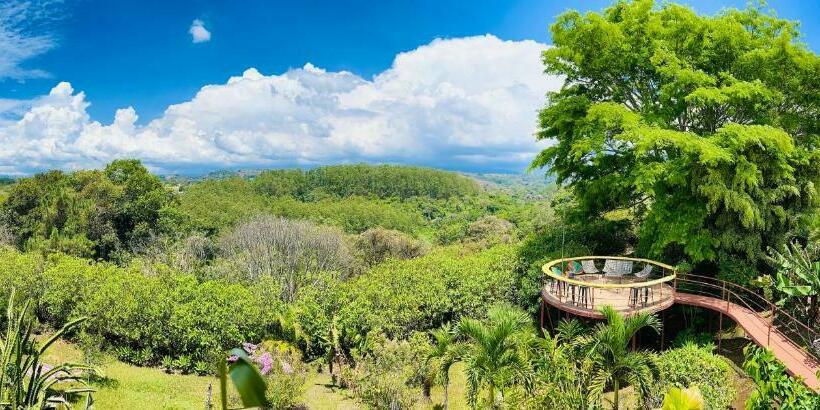 هتل Vista Linda Montaña