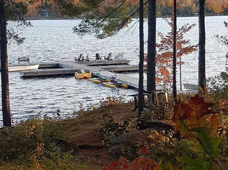 酒店 Westwind Inn On The Lake