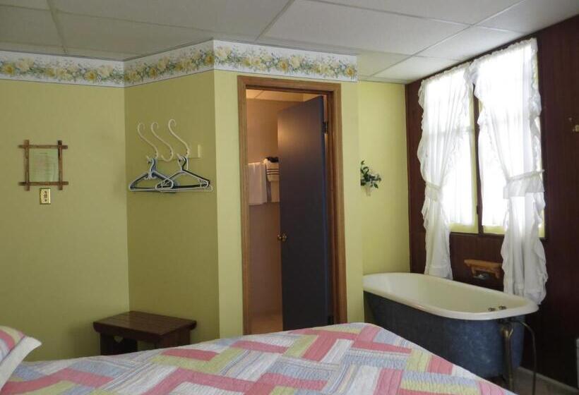בית מלון כפרי Windspire Inn