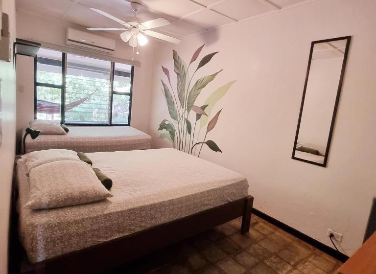 Casa Pura Vida Surf Hostel   Tamarindo Costa Rica