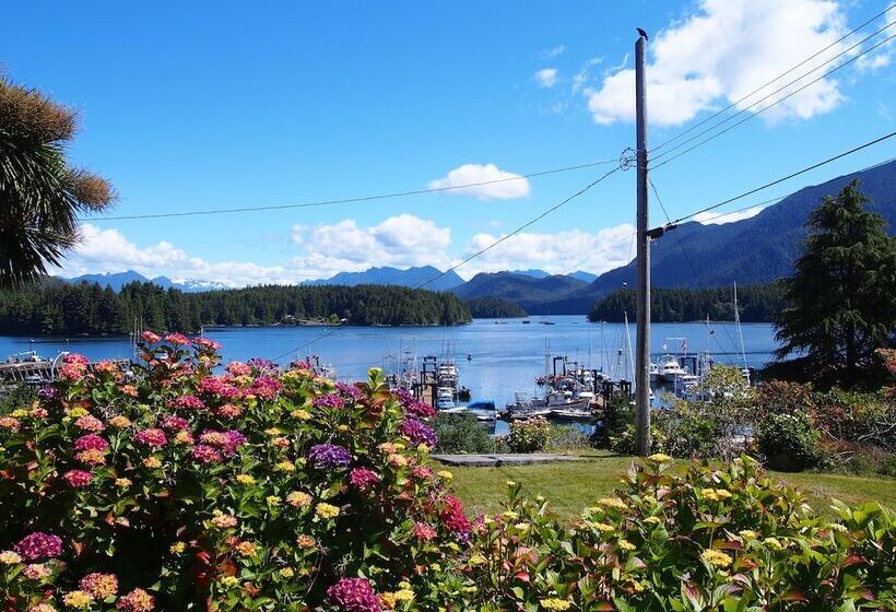 Tofino Motel Harborview