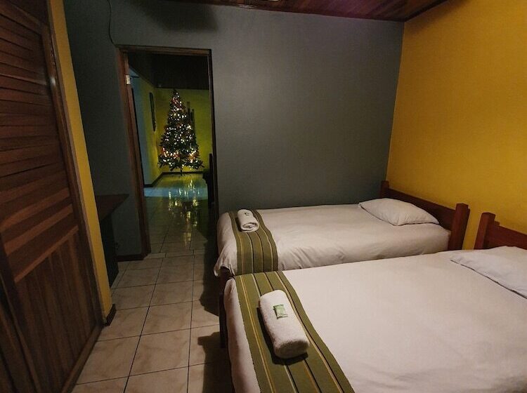 Turrialba Bed & Breakfast