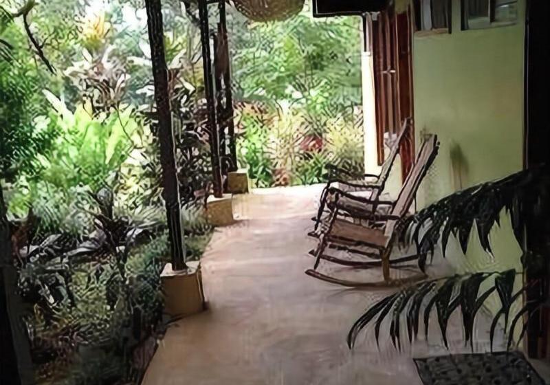 تختخواب و صبحانه Aparthotel Villa Pacande & Suites