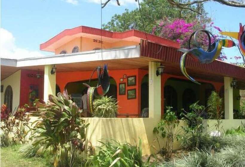تختخواب و صبحانه Aparthotel Villa Pacande & Suites