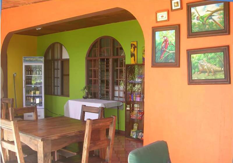 تختخواب و صبحانه Aparthotel Villa Pacande & Suites