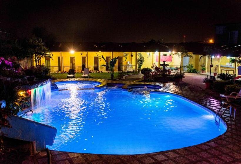 هاستل Tuzco Lodge