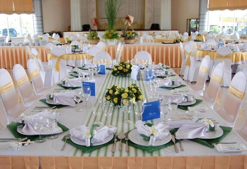 Hoa Binh  Rach Gia Resort