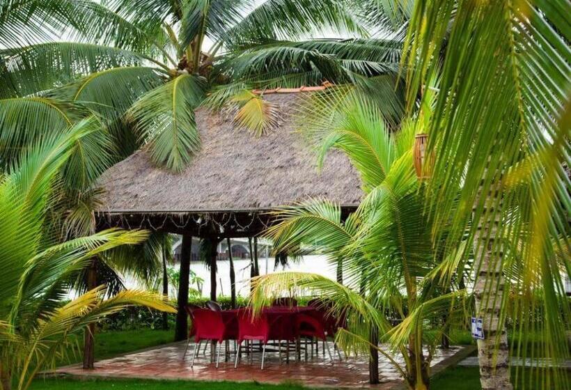 Hoa Binh  Rach Gia Resort