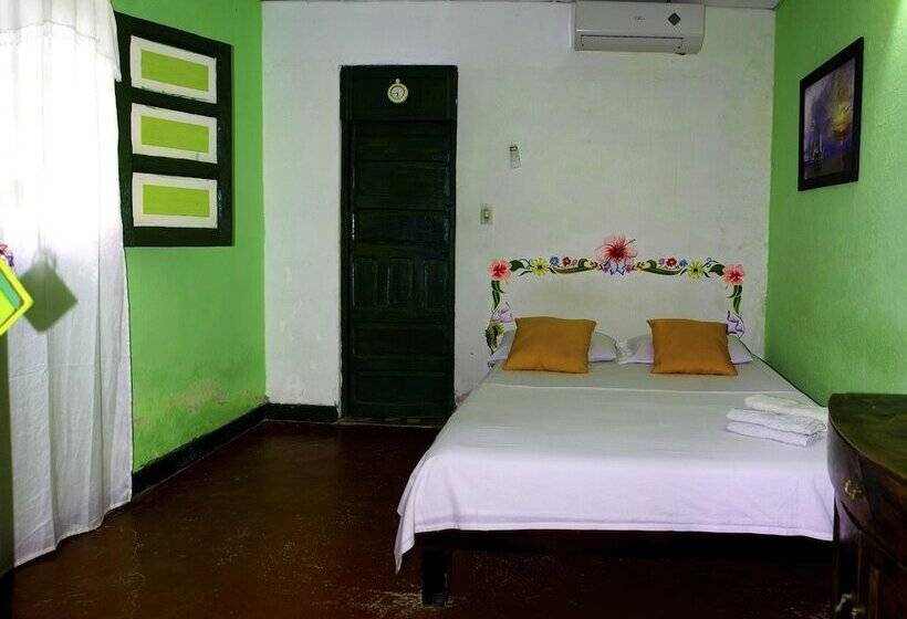Hostel Villa Mary