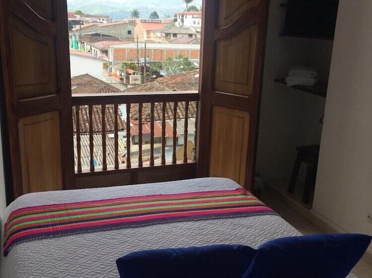 هتل Balcones Del Ayer