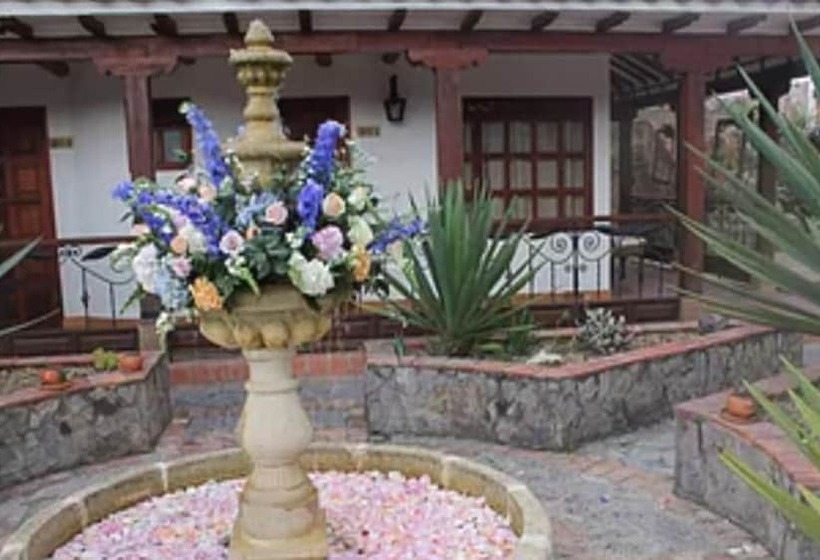 هتل Club Campestre El Bosque De La Villa