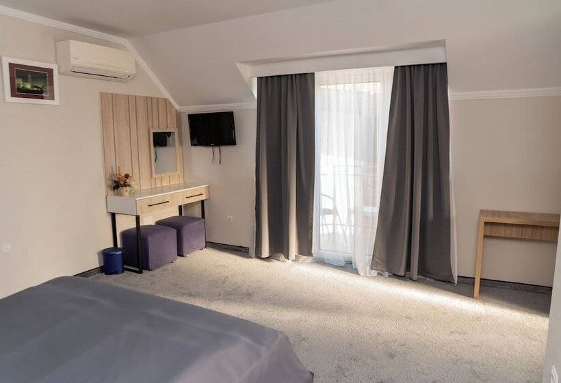 هتل Complex Turistic Monaco