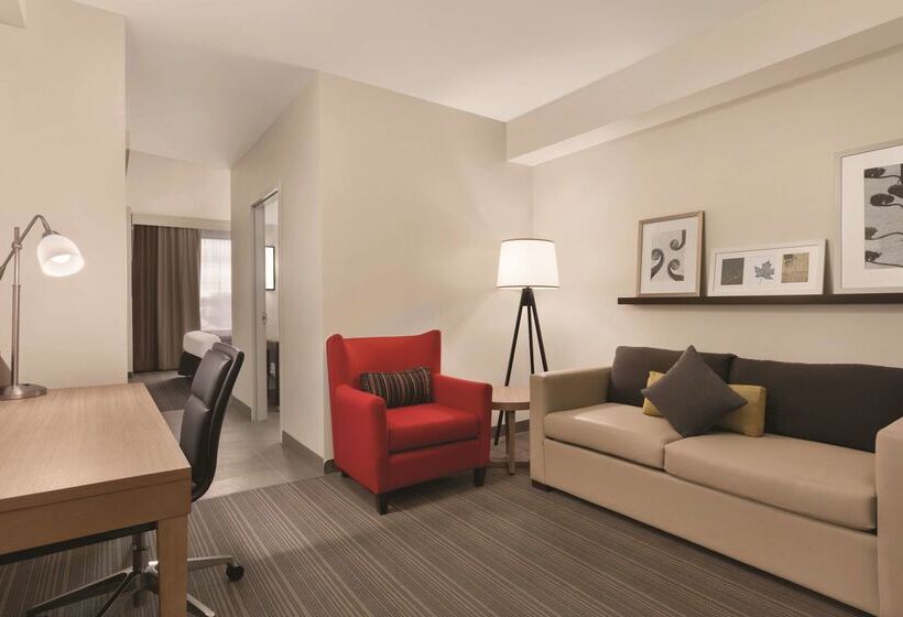 هتل Country Inn & Suites By Radisson, Belleville, On