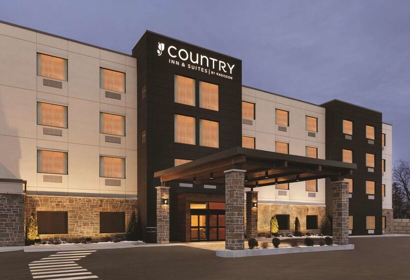 هتل Country Inn & Suites By Radisson, Belleville, On