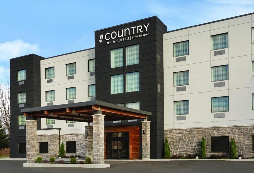 هتل Country Inn & Suites By Radisson, Belleville, On