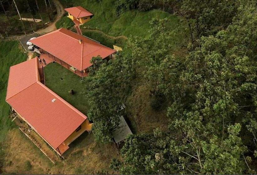 هتل Ecoresort Gran Azul