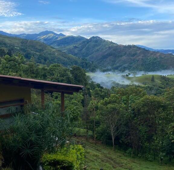 هتل Ecoresort Gran Azul