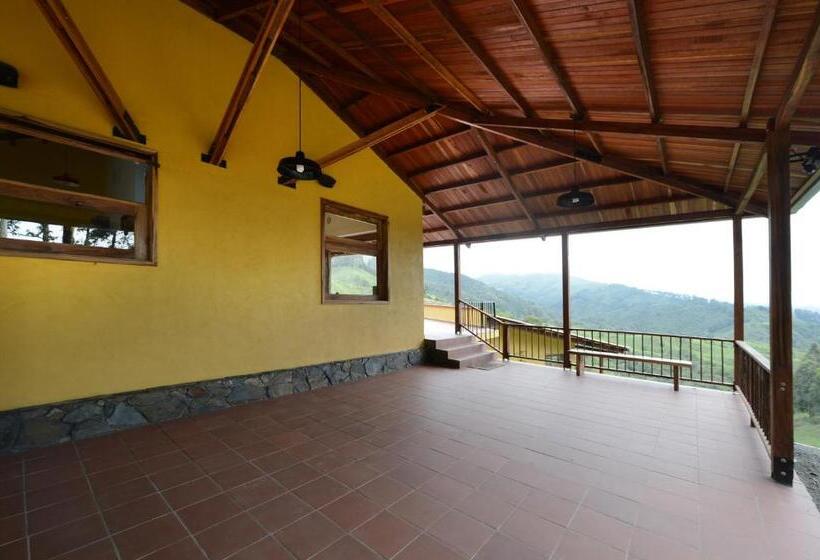 هتل Ecoresort Gran Azul