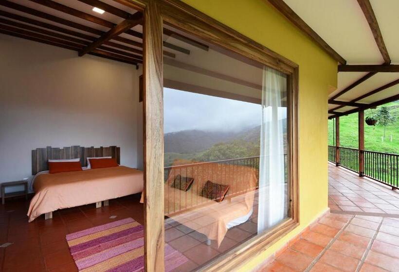 هتل Ecoresort Gran Azul